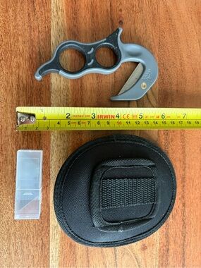 Gerber grey hook Knife with Black Holster